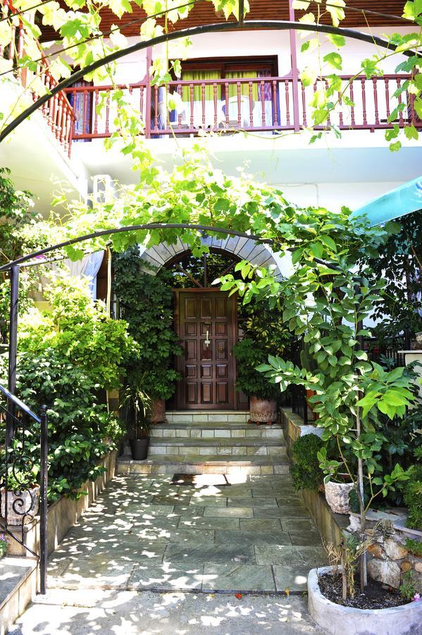 Chrissomalli Sofia Studios Skiathos Exterior foto